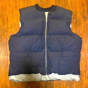 Vintage Men’s Navy Blue puffy vest